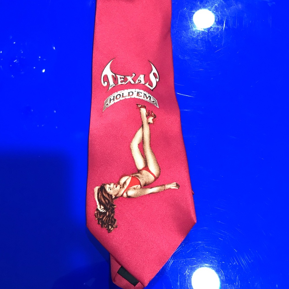 Men’s Texas Hold em poker tie